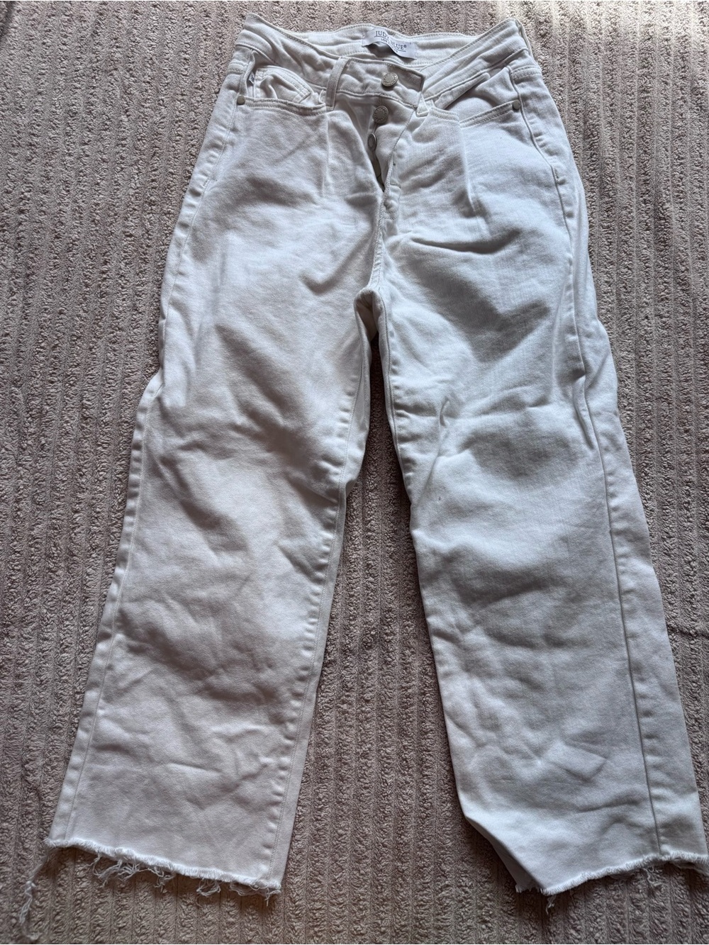 Judy Blue White Cropped Straight Jeans